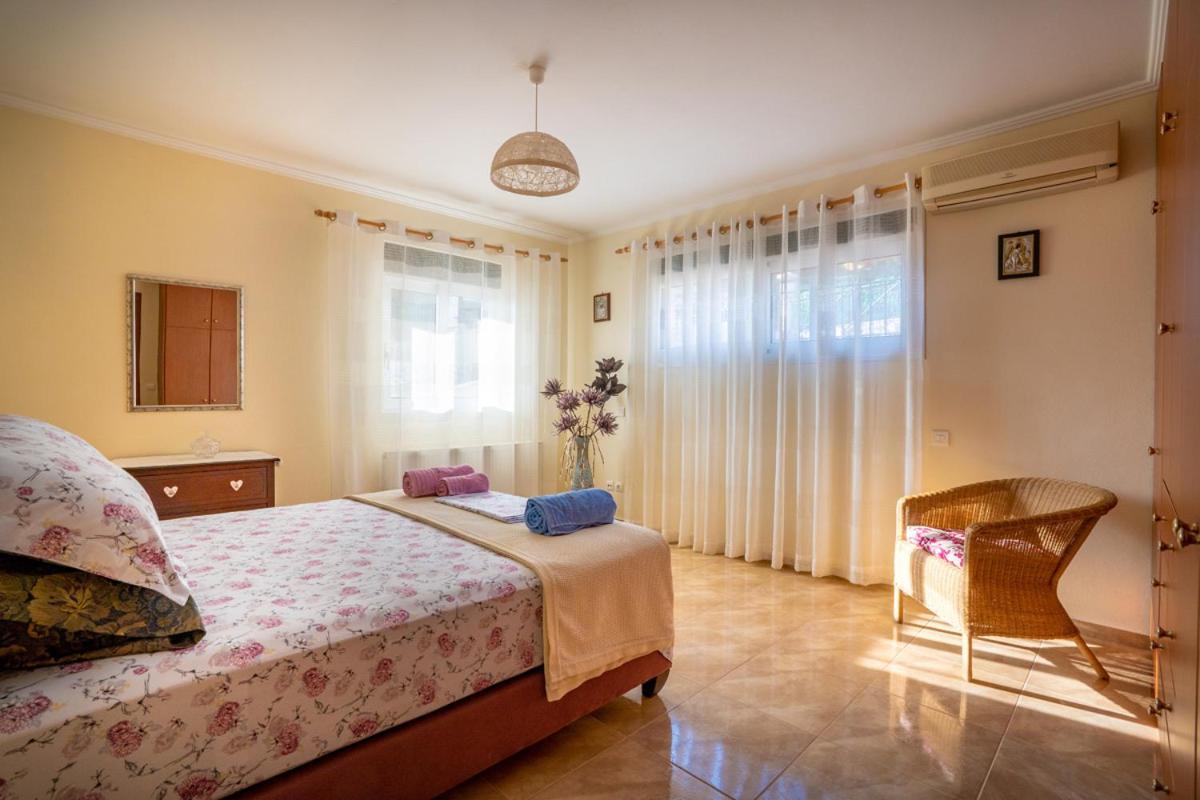 Paralia Platanou Seaview House Екстер'єр фото